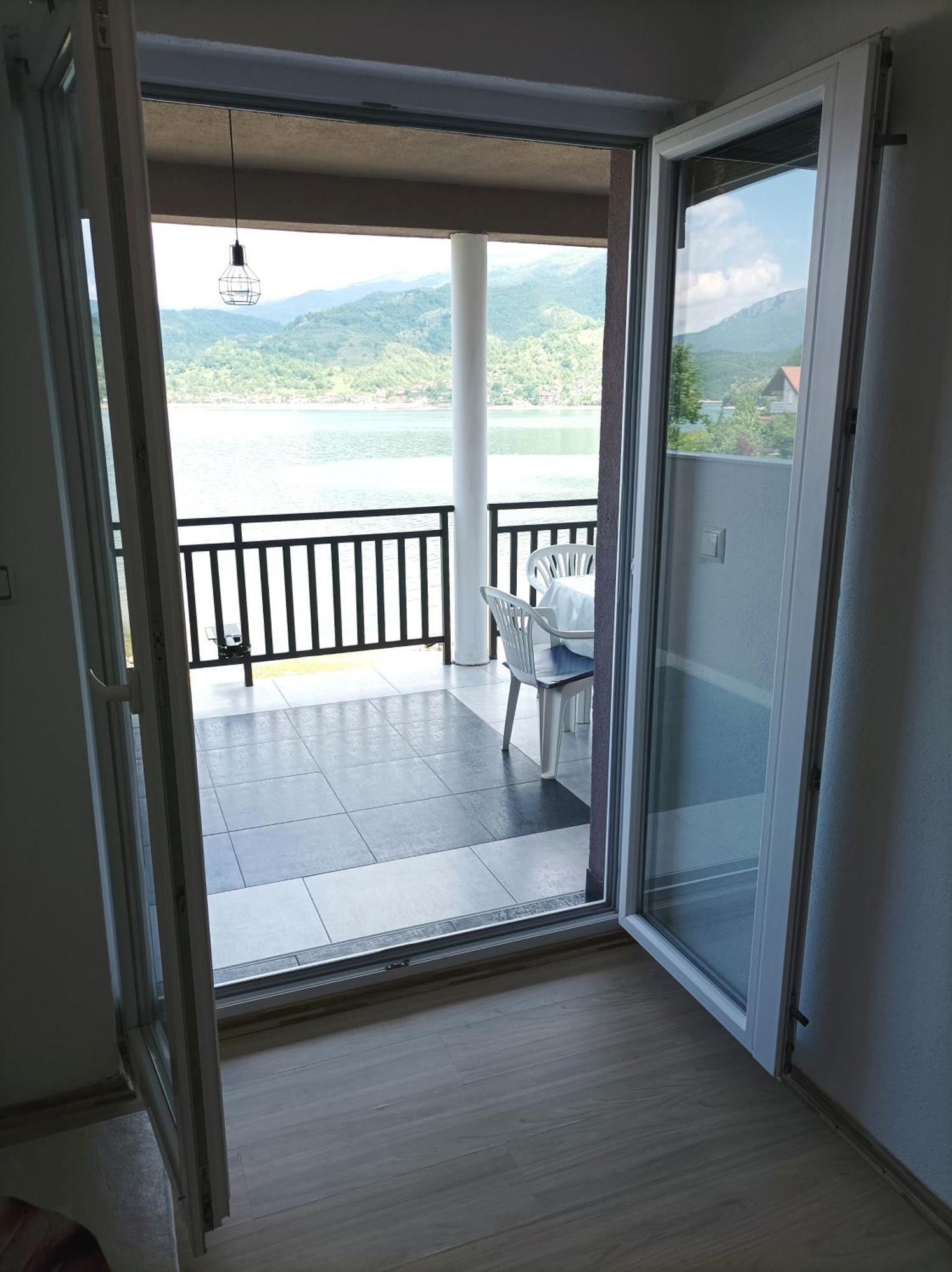 Dina Apartman Jablanicko Jezero Кониц Экстерьер фото